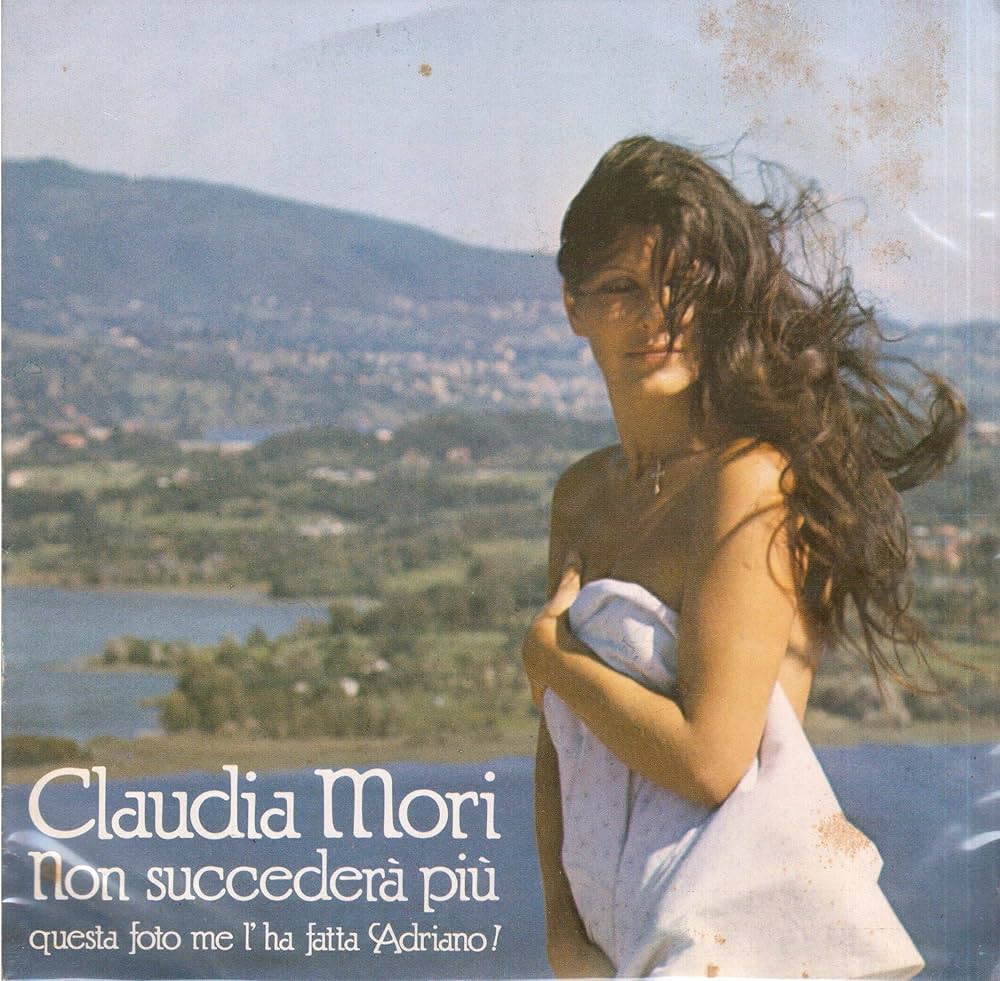 CLAUDIA MORI